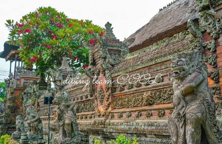 バトゥアン寺院